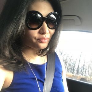 Meet your Posher, Tara